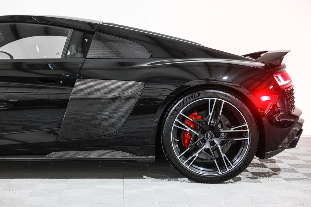 Used 2020 Black Audi V10 performance image 16