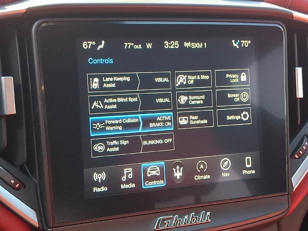 Used 2019 White Maserati S Q4 image 26