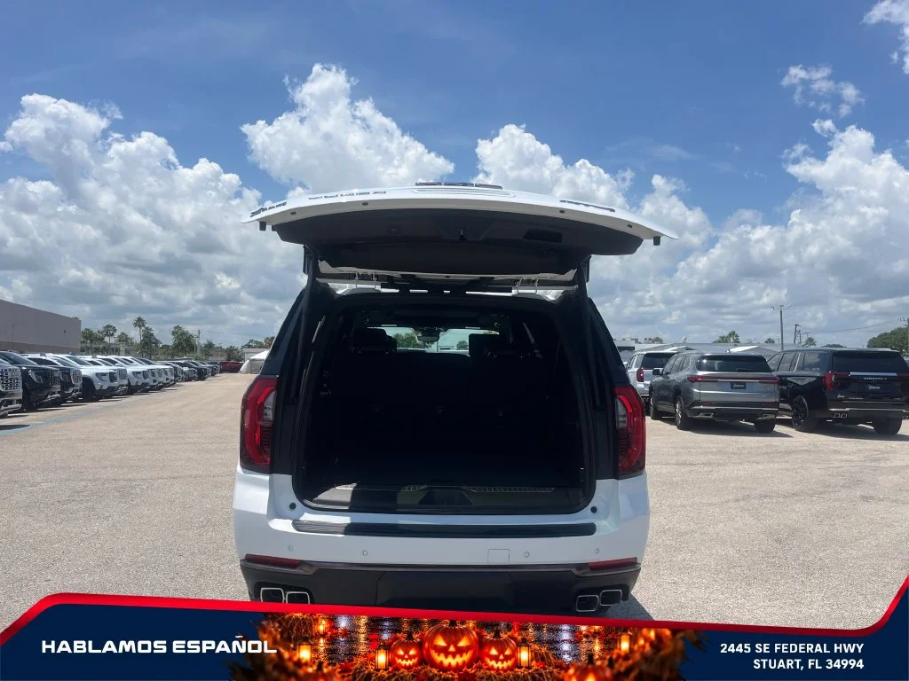 New 2026 Summit White GMC AT4 Ultimate image 17