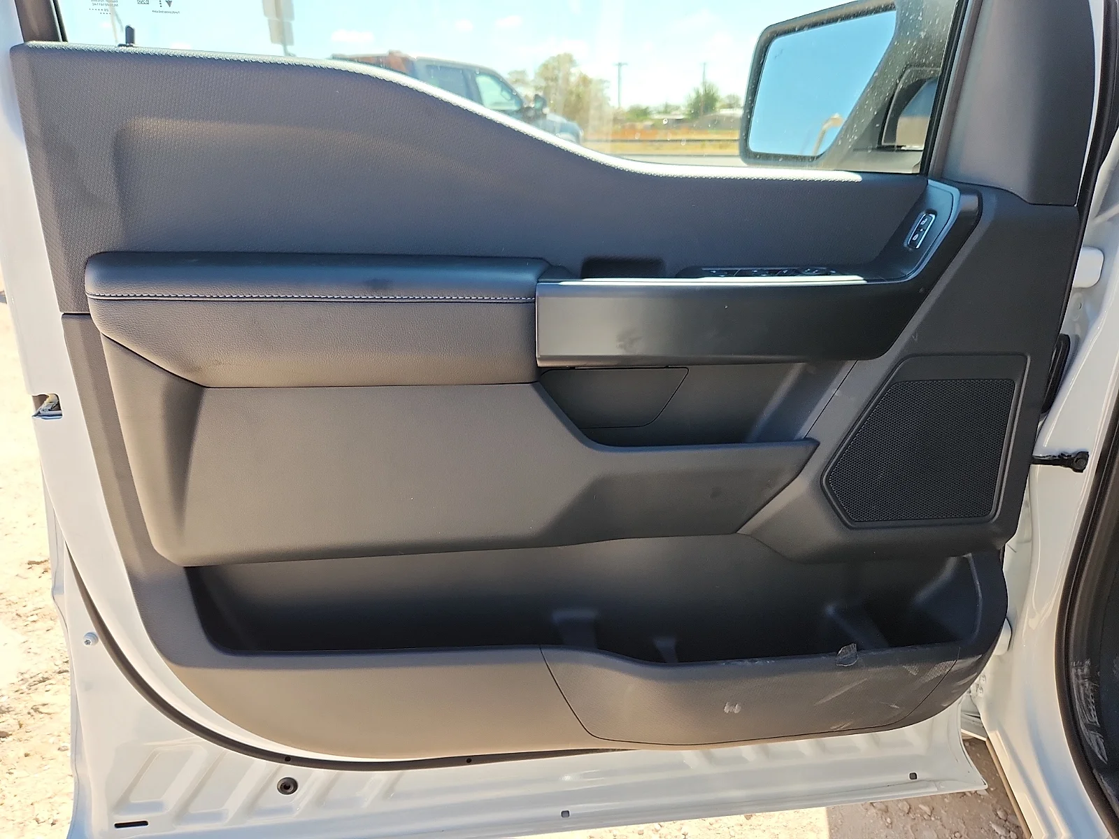 New 2026 Oxford White Ford STX image 14
