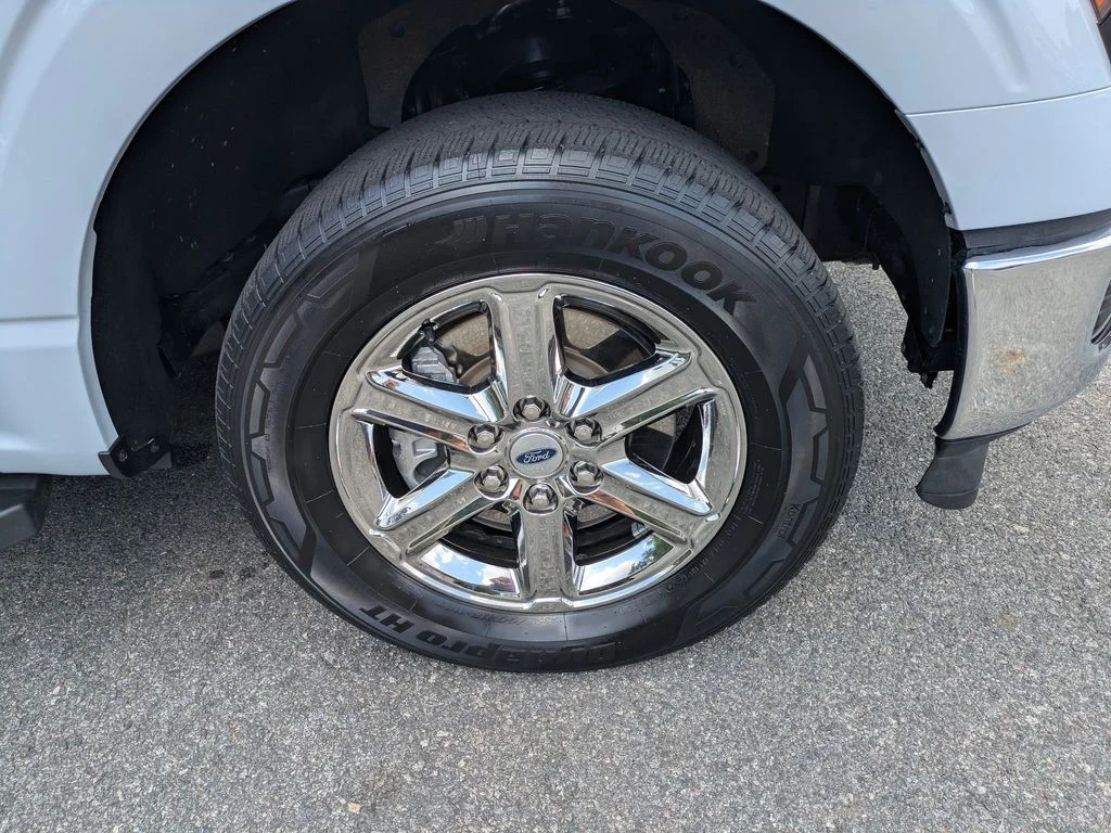 Used 2025 White Ford XLT image 11