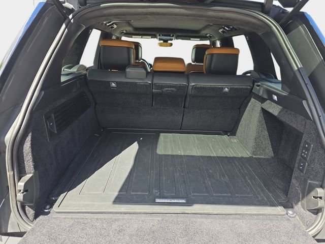 Used 2019 Santorini Black Metallic Land Rover 5.0L V8 Supercharged Autobiography image 14