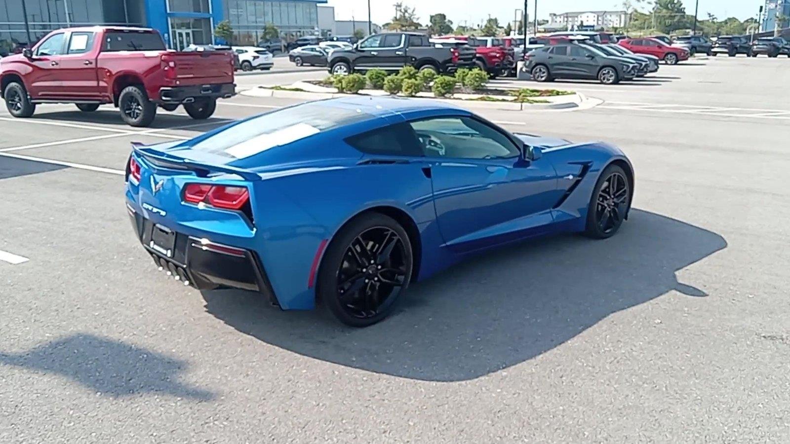 Used 2016 LAGUNA BLUE METALLIC TINTCOAT Chevrolet Z51 1LT image 8