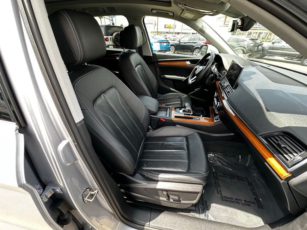 Used 2022 Silver Audi 45 S line Premium image 16