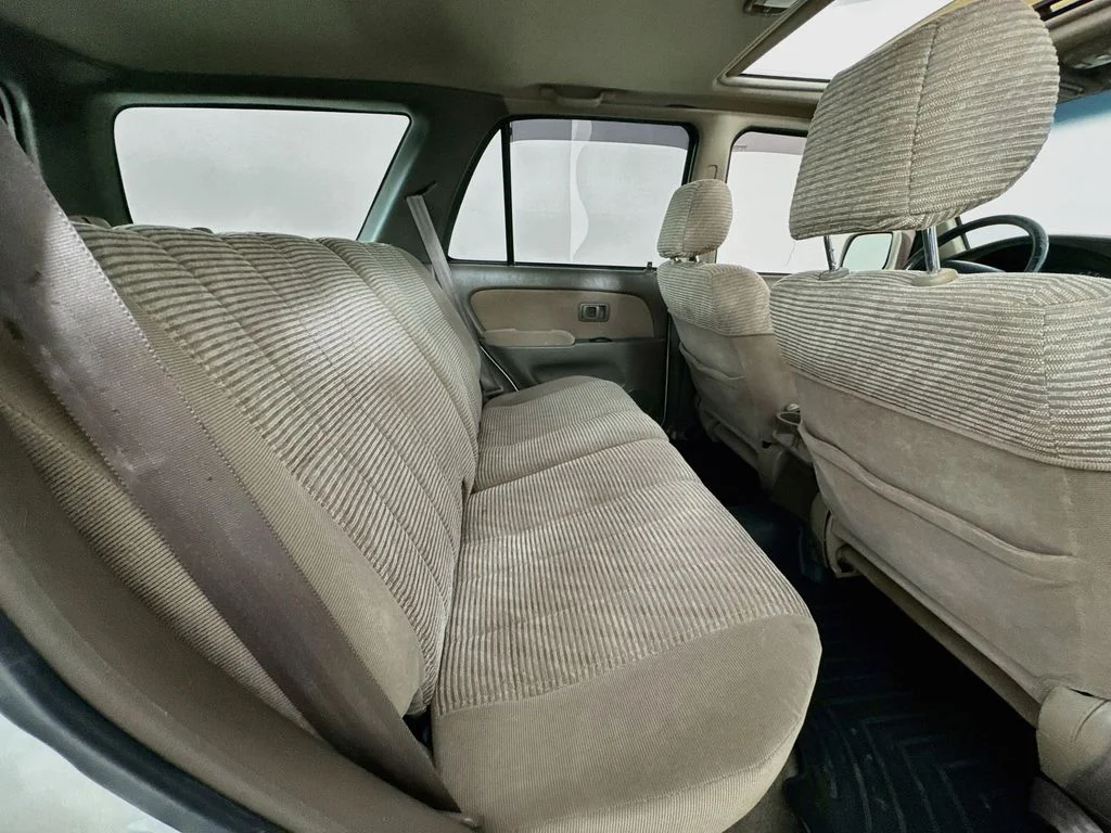 Used 1997  Toyota SR5 image 29