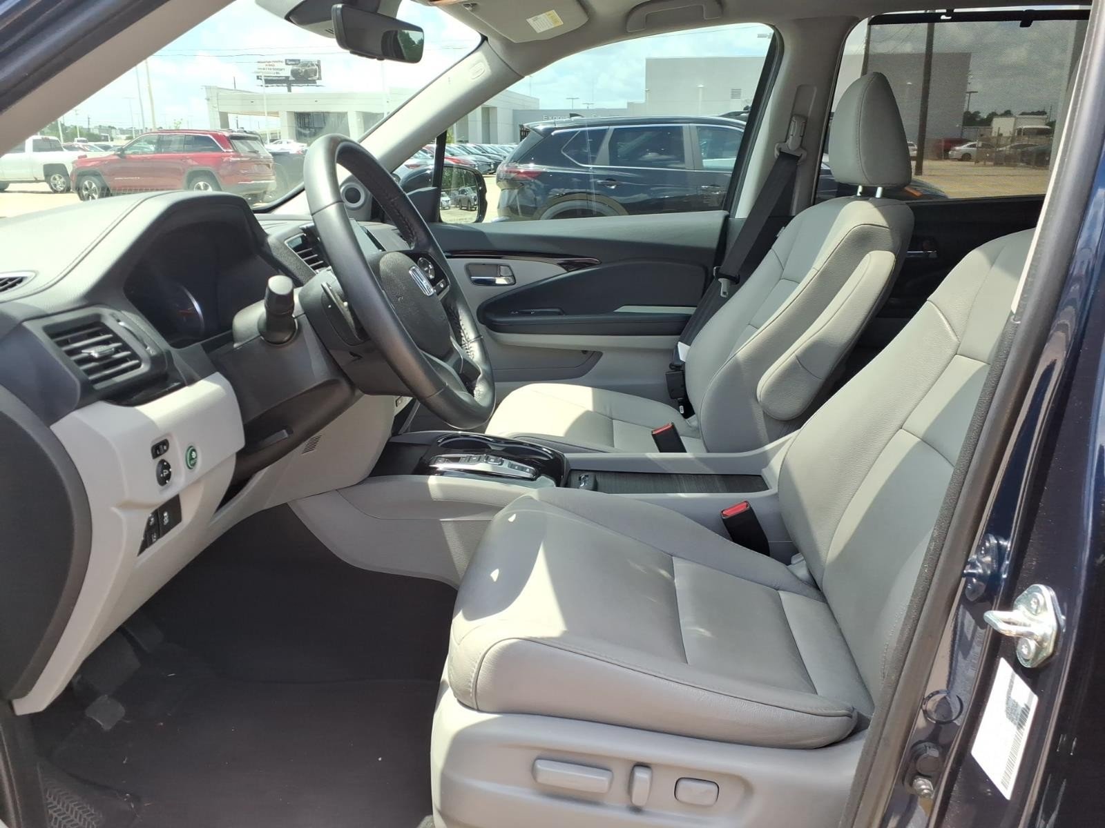 2022 Honda Pilot Touring 7-Passenger Blue at AutoNation Chrysler Jeep Dodge Ram Spring