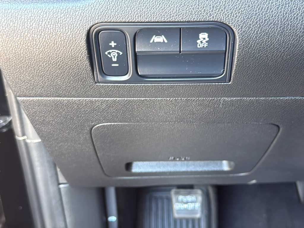 Certified Used 2023 Black Kia X-Line S image 30