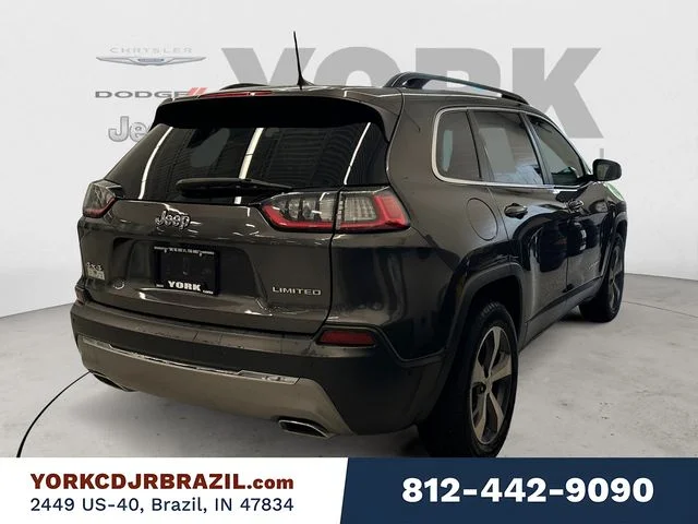 Used 2022 Gray Jeep Limited image 5