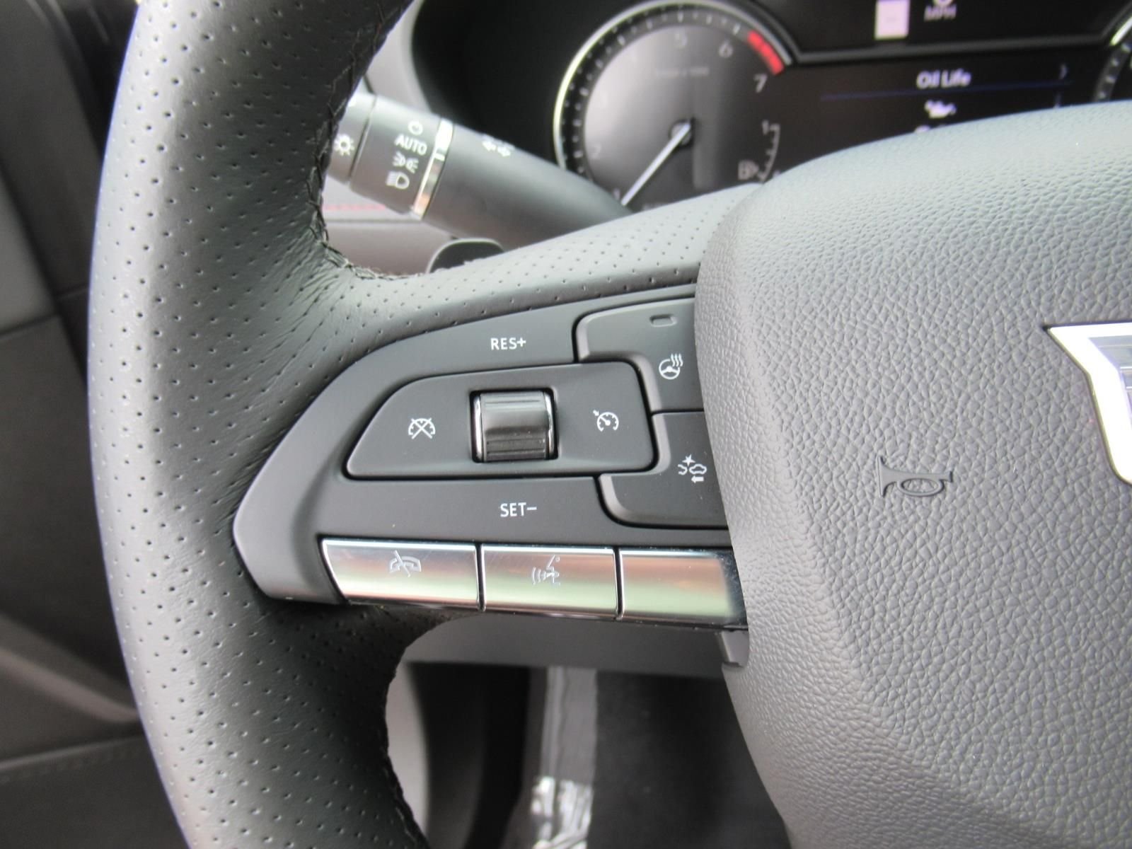 Used 2022 Black Cadillac Sport image 21