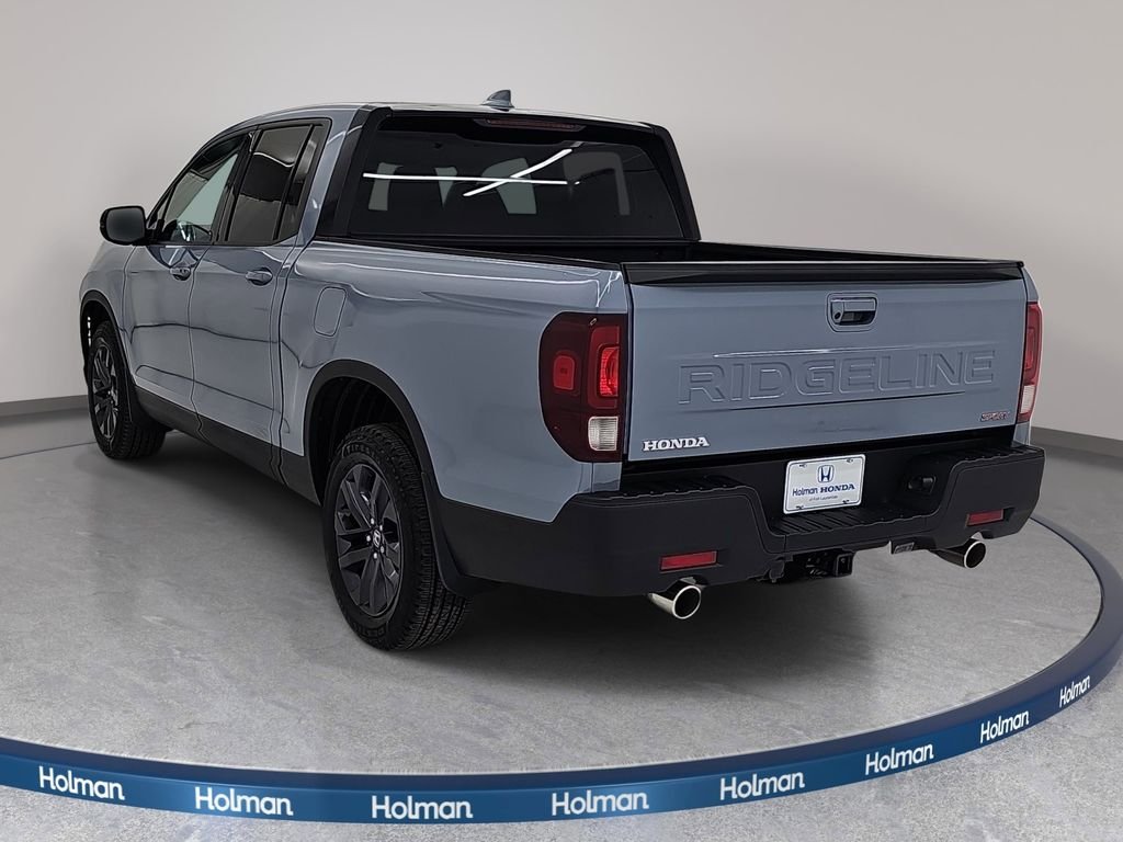 2025 Honda Ridgeline Sport - Photo 8