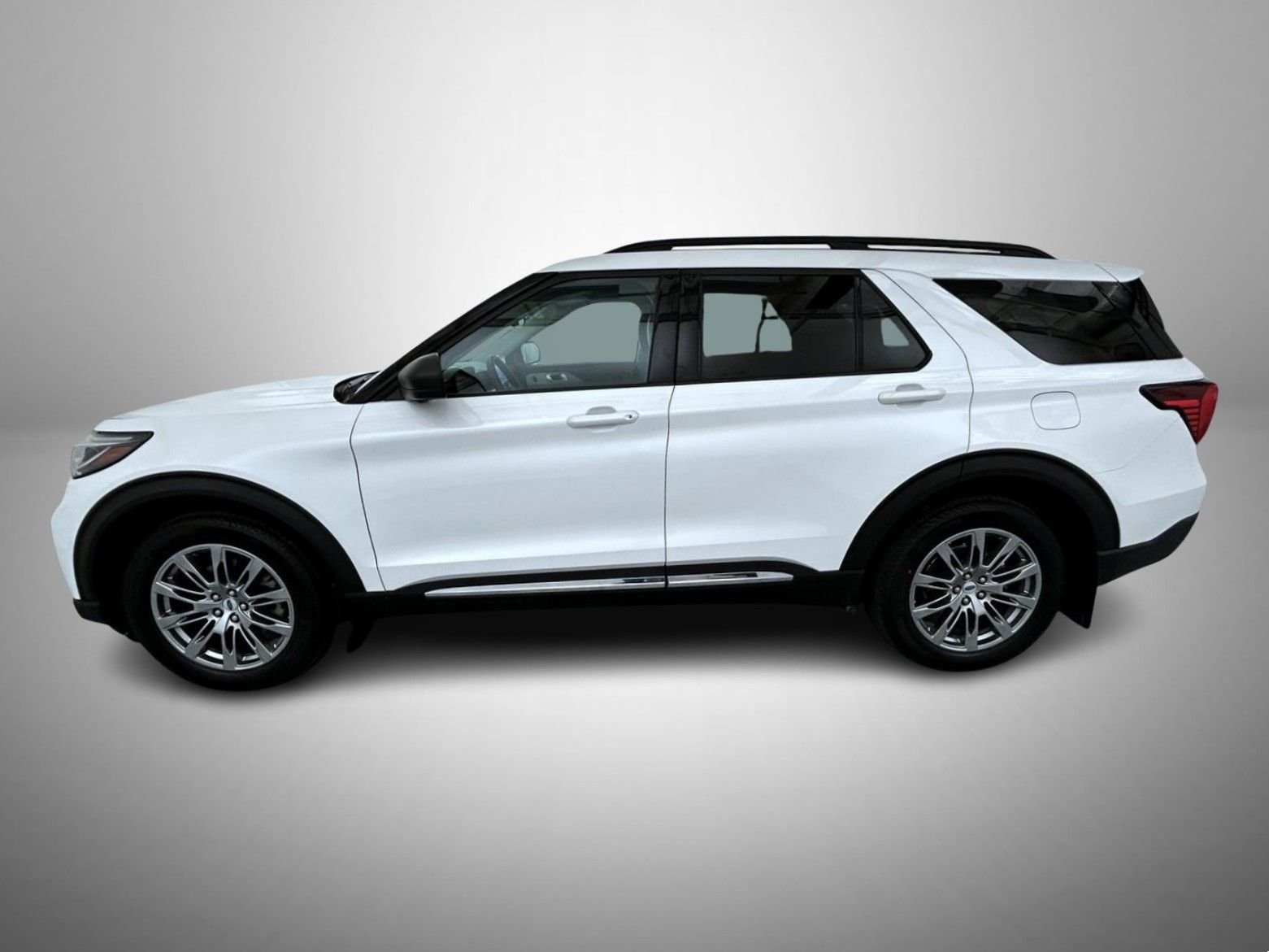 Used 2025 White Ford Active image 8