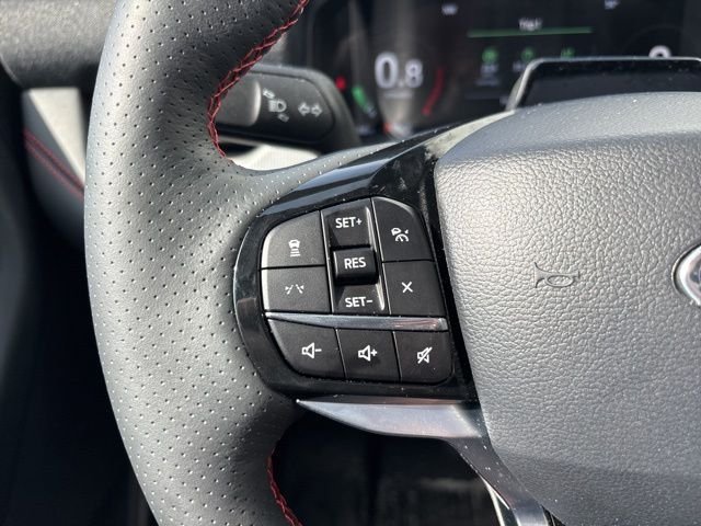 2026 Ford Explorer ST-Line - Photo 18