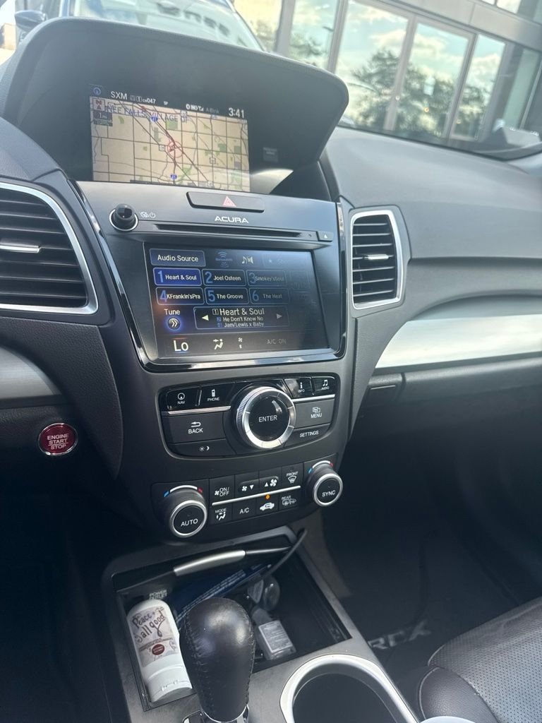Used 2018  Acura Advance Package image 12