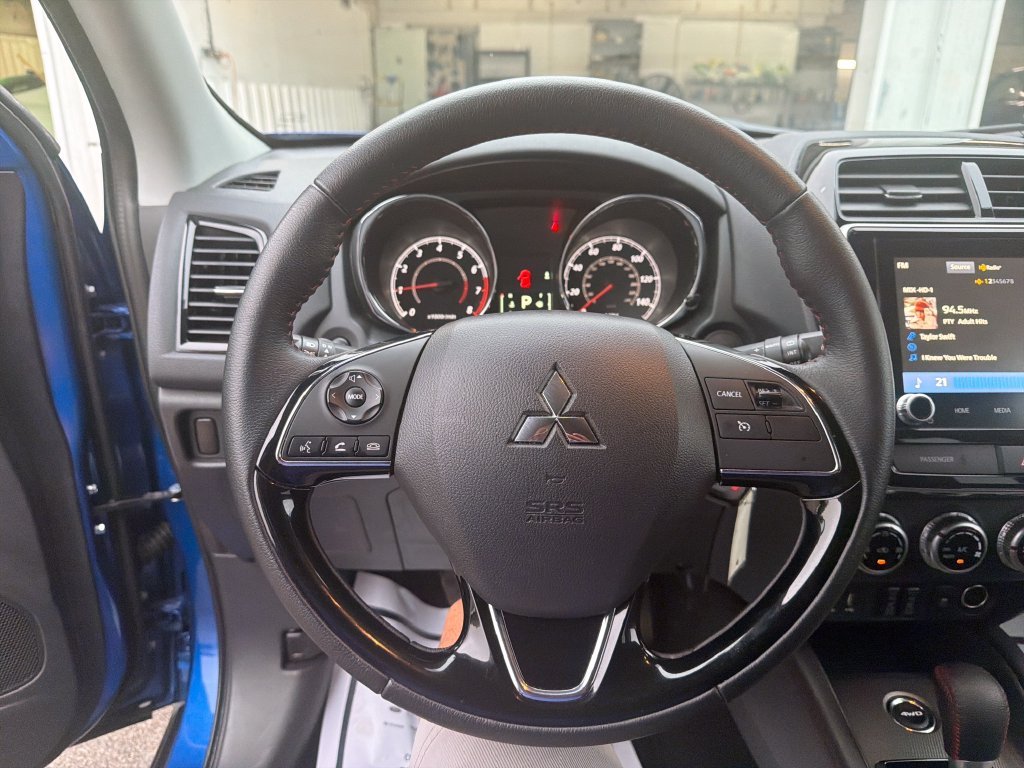 Used 2026 Blue Mitsubishi 2.0 LE image 17