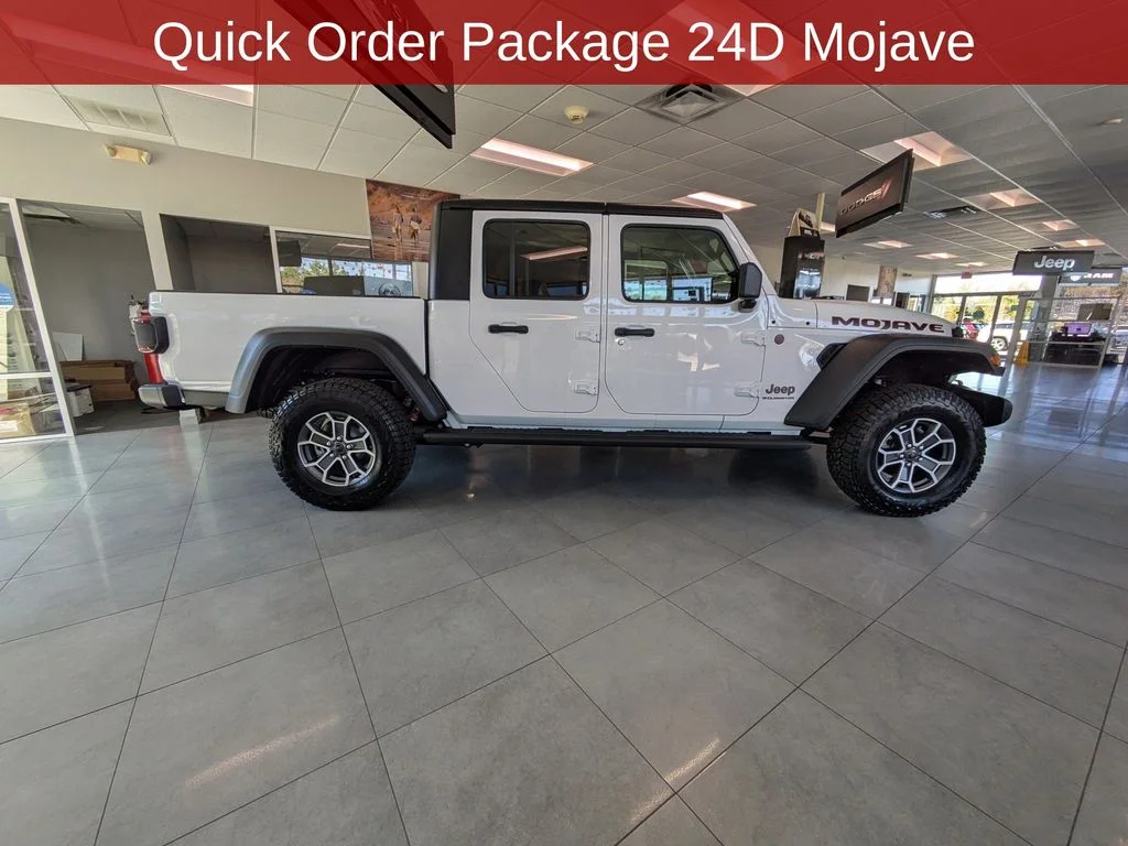 New 2026 Bright White Clear-Coat Exterior Paint Jeep Mojave image 5