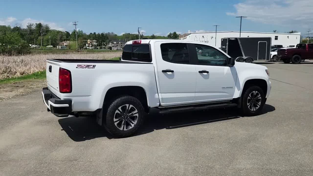 Used 2022 Summit White Chevrolet Z71 image 8