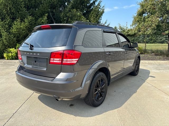Used 2020 Gray Dodge SE image 7