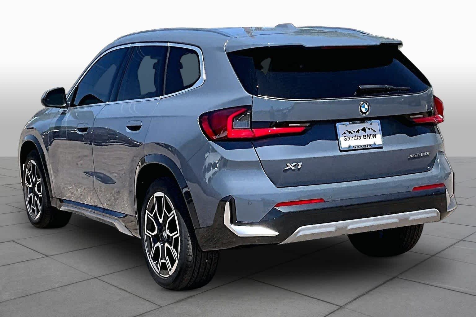 New 2026 Storm Bay Metallic BMW xDrive28i image 12