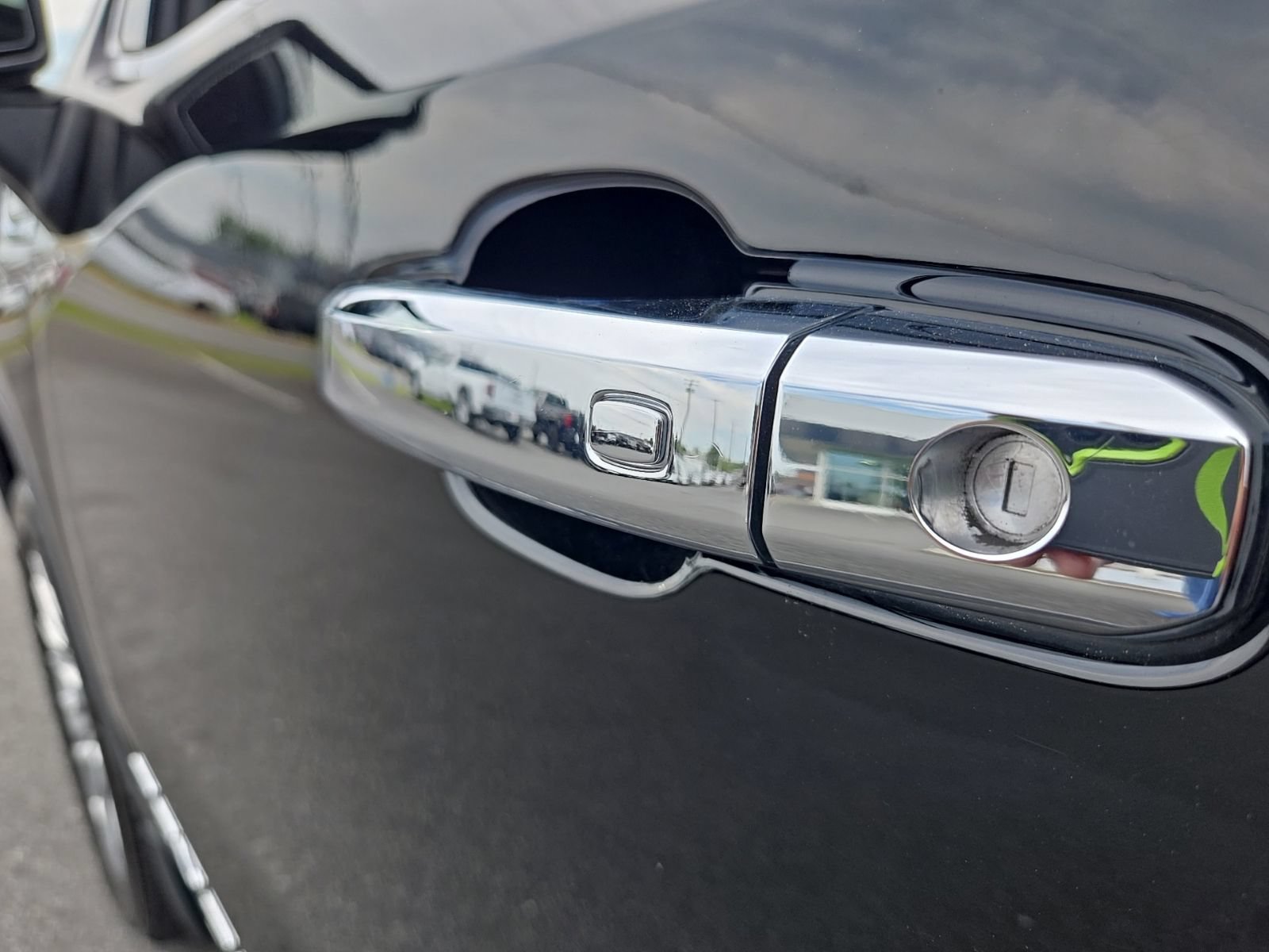 Used 2021 ONYX BLACK GMC Denali image 39