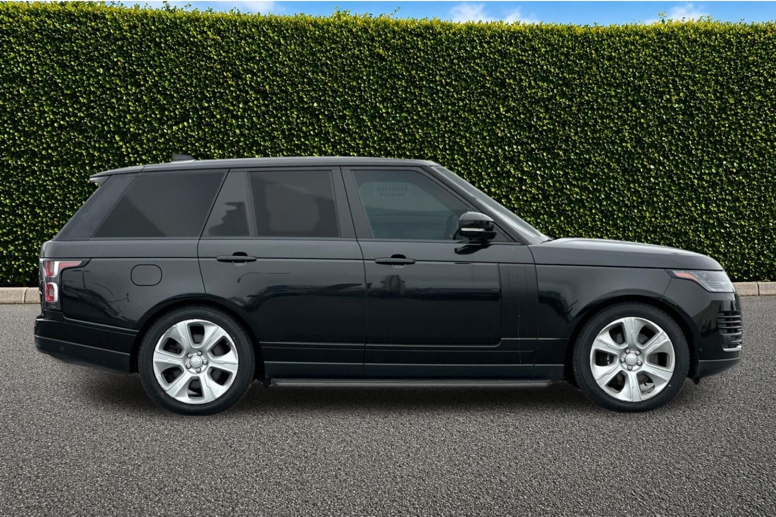 Pre-Owned 2019 Land Rover Range Rover 5.0L V8 Supercharged 4D