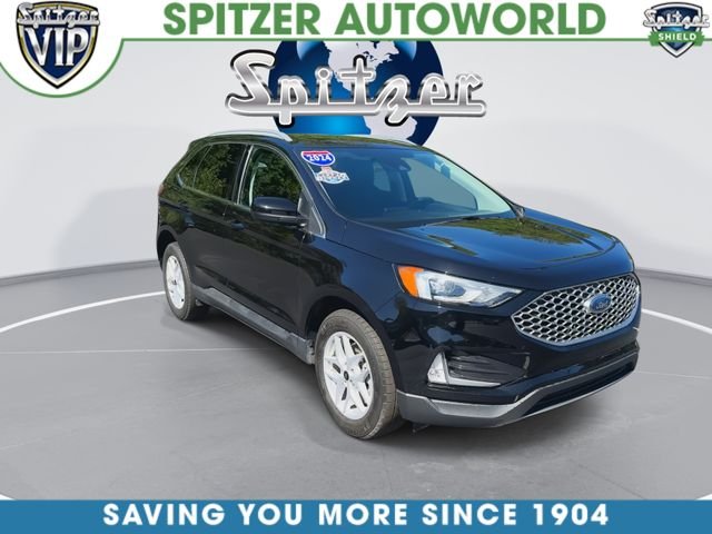 Used 2024 Black Ford SEL image 5