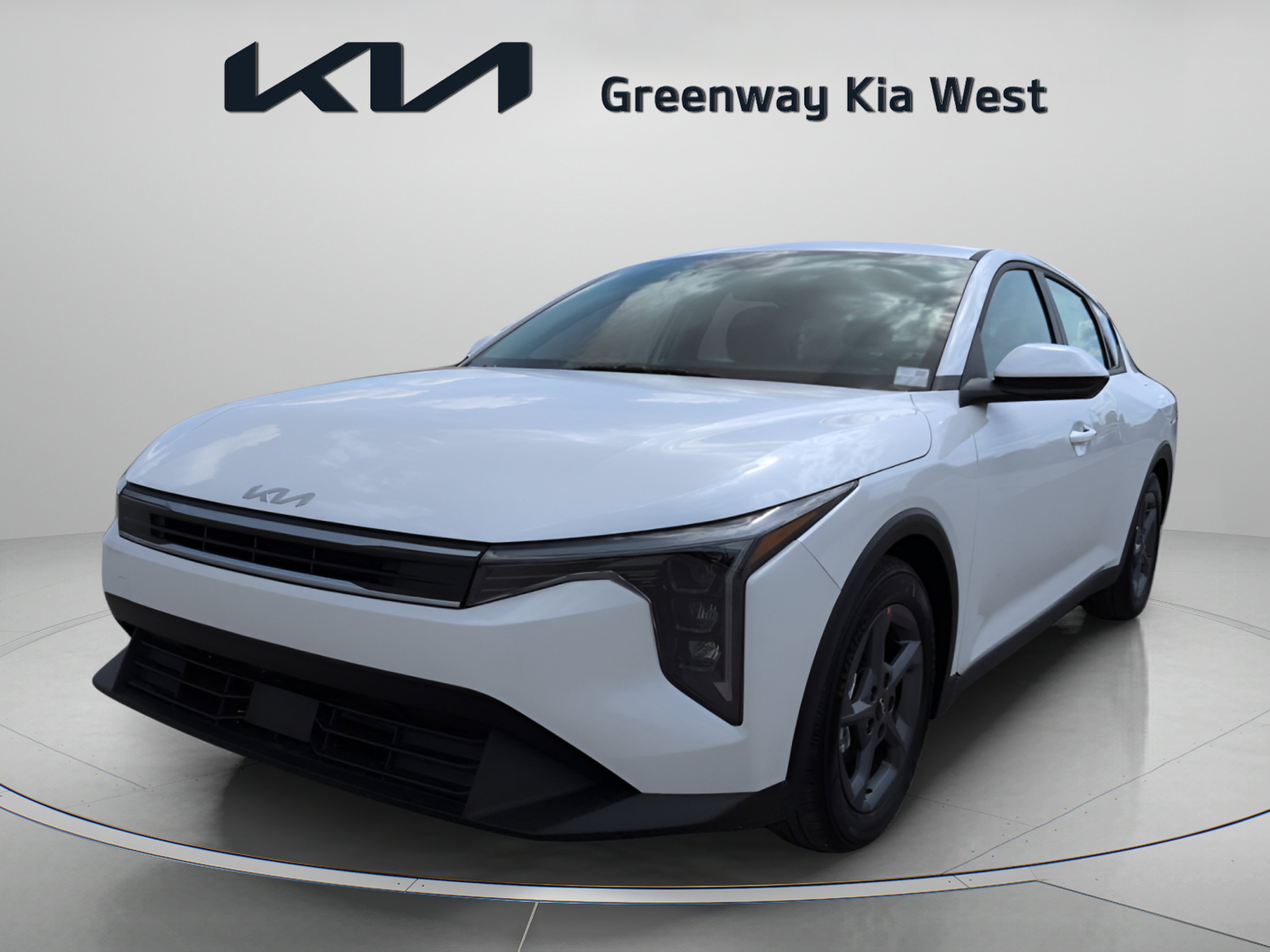 New 2026 Snow White Pearl Kia LXS image 4