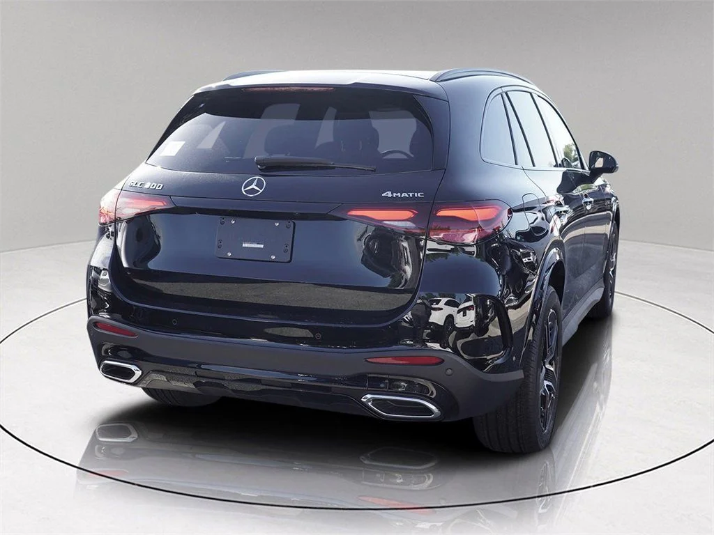 2026 Mercedes-Benz GLC Base - Photo 6