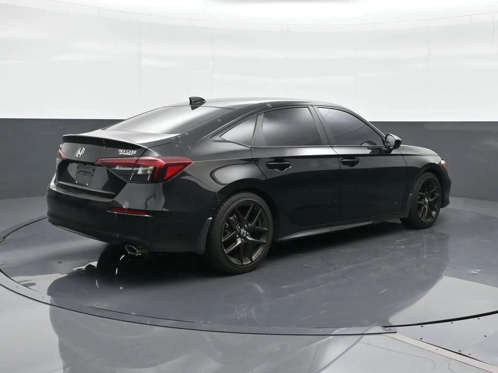 Used 2025 Black Honda Sport image 5