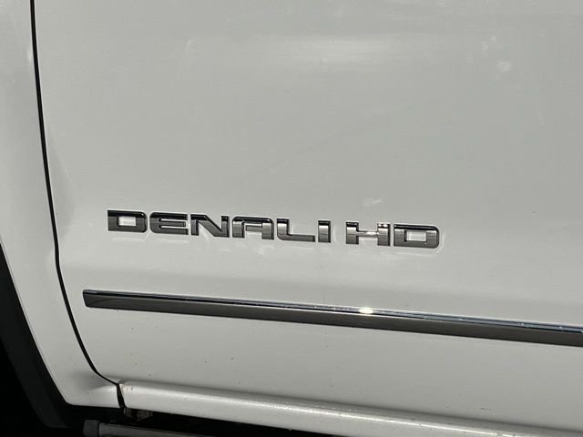 Used 2017 Summit White GMC Denali image 8