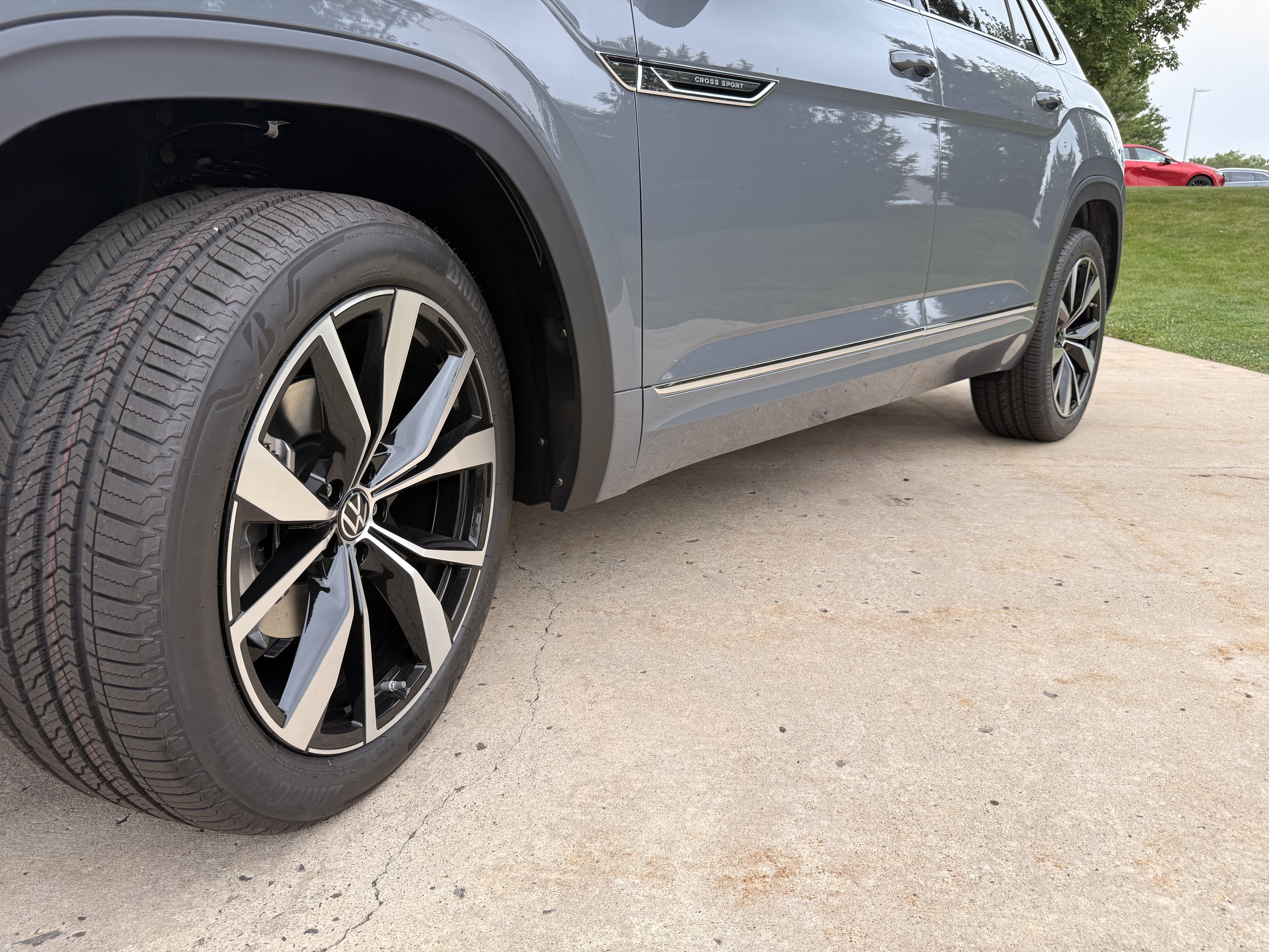 New 2026 Pure Gray Volkswagen 2.0T SEL Premium R-Line image 21