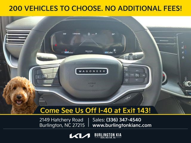 Used 2025 Diamond Black Crystal Pearlcoat Jeep Base image 10