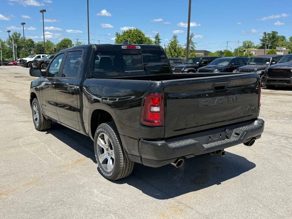 New 2026 Diamond Black Crystal Pearl-Coat Exterior Paint RAM Express image 9