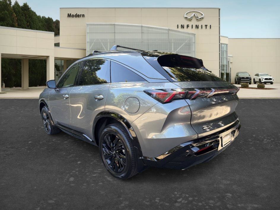 New 2027 GRAPHITE SHADOW INFINITI SPORT image 6