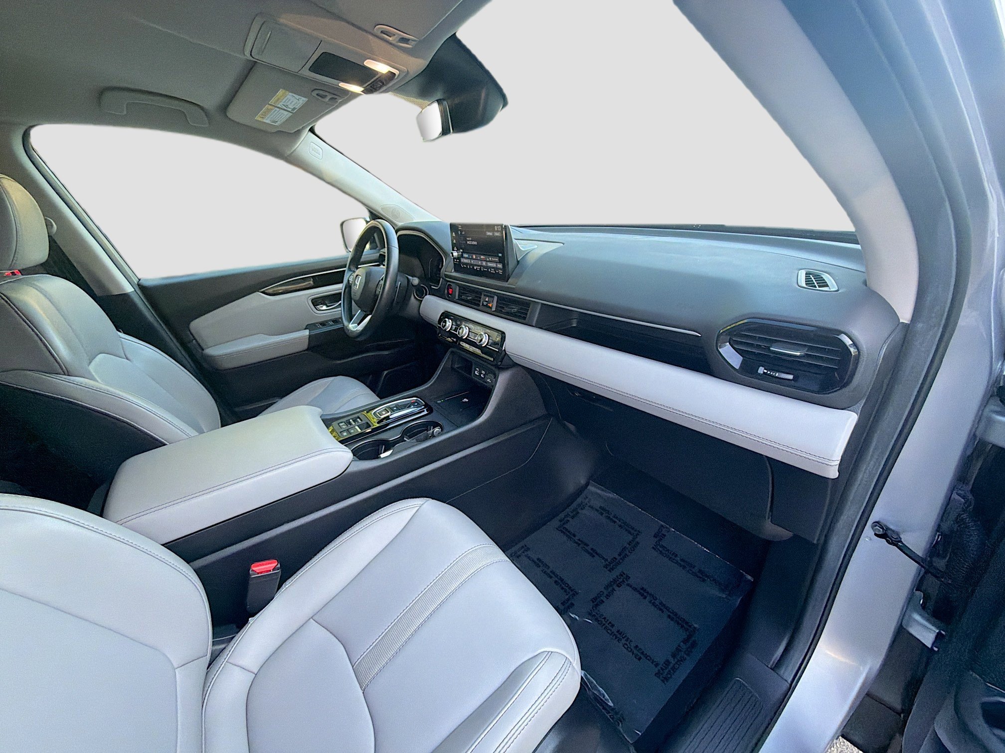 2025 Honda Pilot EX-L - Photo 32