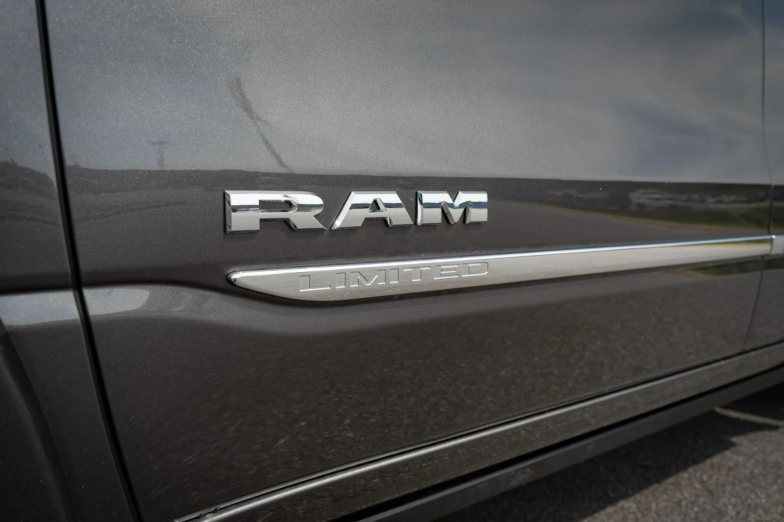 2026 RAM 1500 Limited - Photo 13