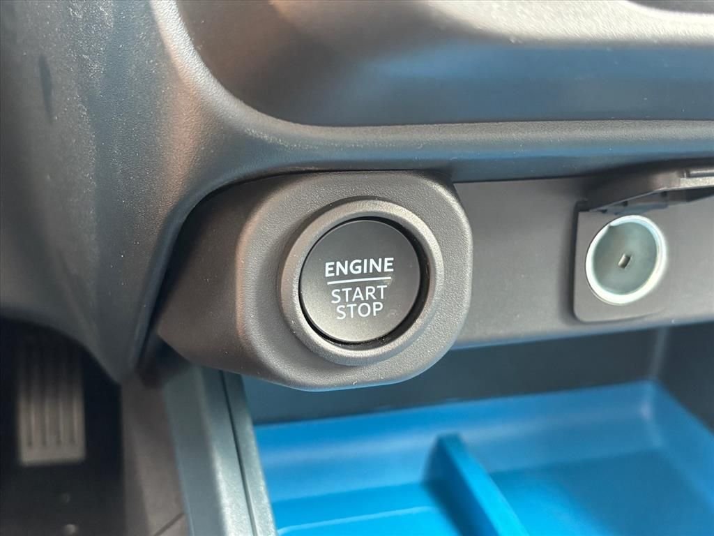 New 2026 Carbonized Gray Metallic Ford XLT image 19