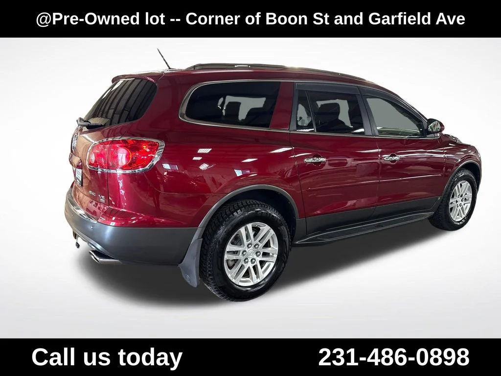 Used 2008 Red Buick CX image 5
