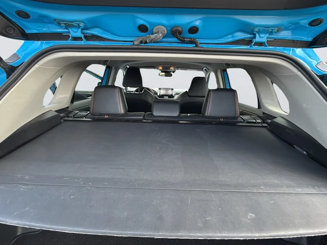 Used 2021 Blue Toyota Adventure image 27