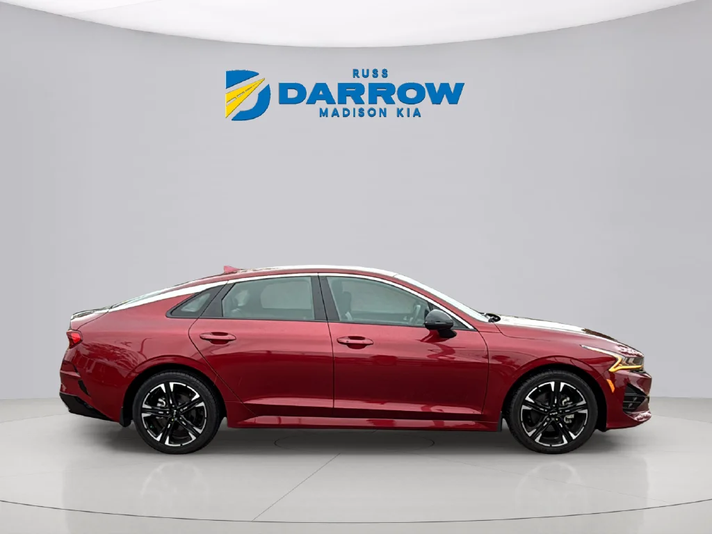 Used 2024 Passion Red Kia GT-Line image 6