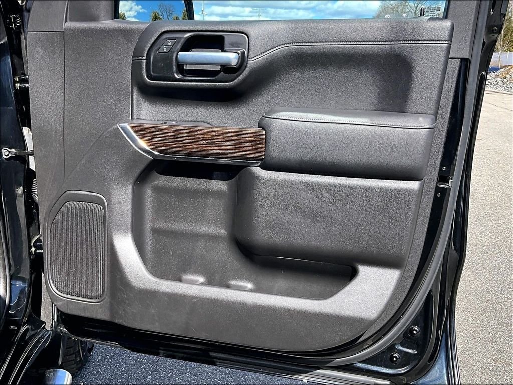 Used 2021 Onyx Black GMC Elevation image 12