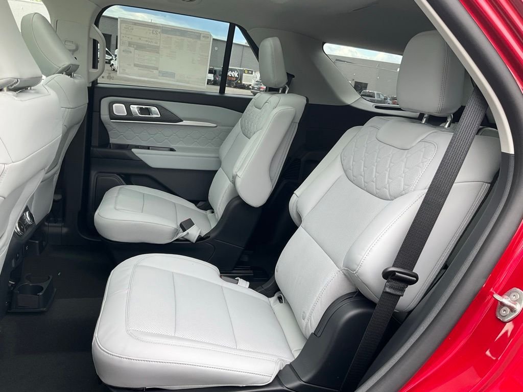 New 2026 Rapid Red Metallic Tinted Clearcoat Ford Platinum™ image 18
