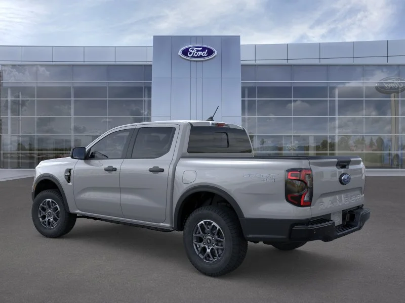New 2026 Avalanche Ford XLT image 4