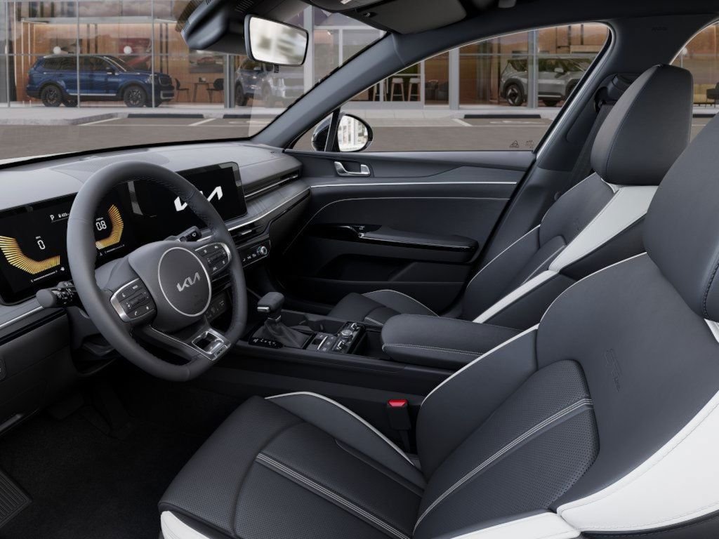 2025 Kia K5 GT-Line - Photo 17