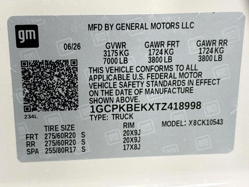 New 2026 White Chevrolet Custom image 29