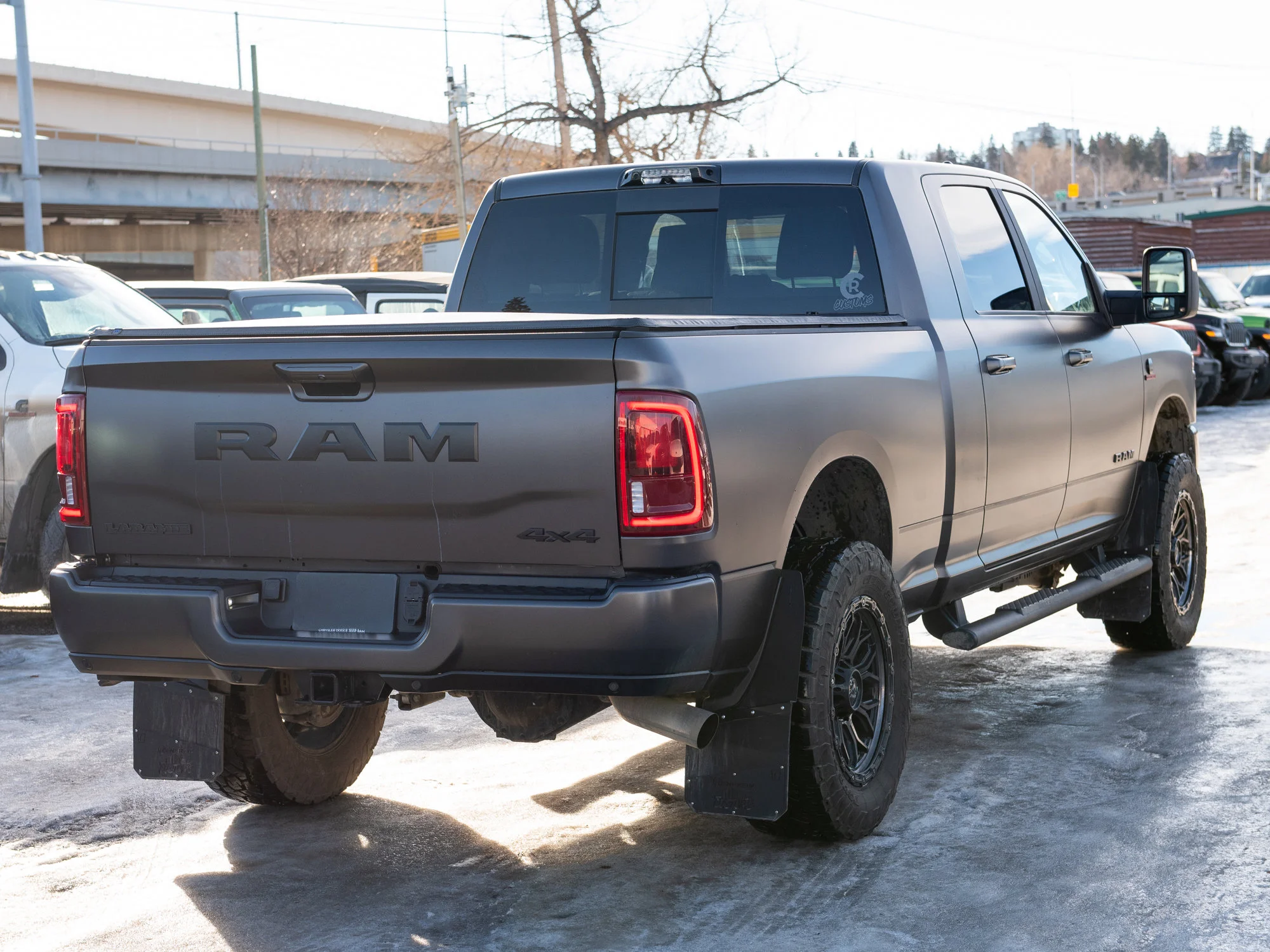 Used 2025 Grey RAM Laramie, 2 Inch image 8