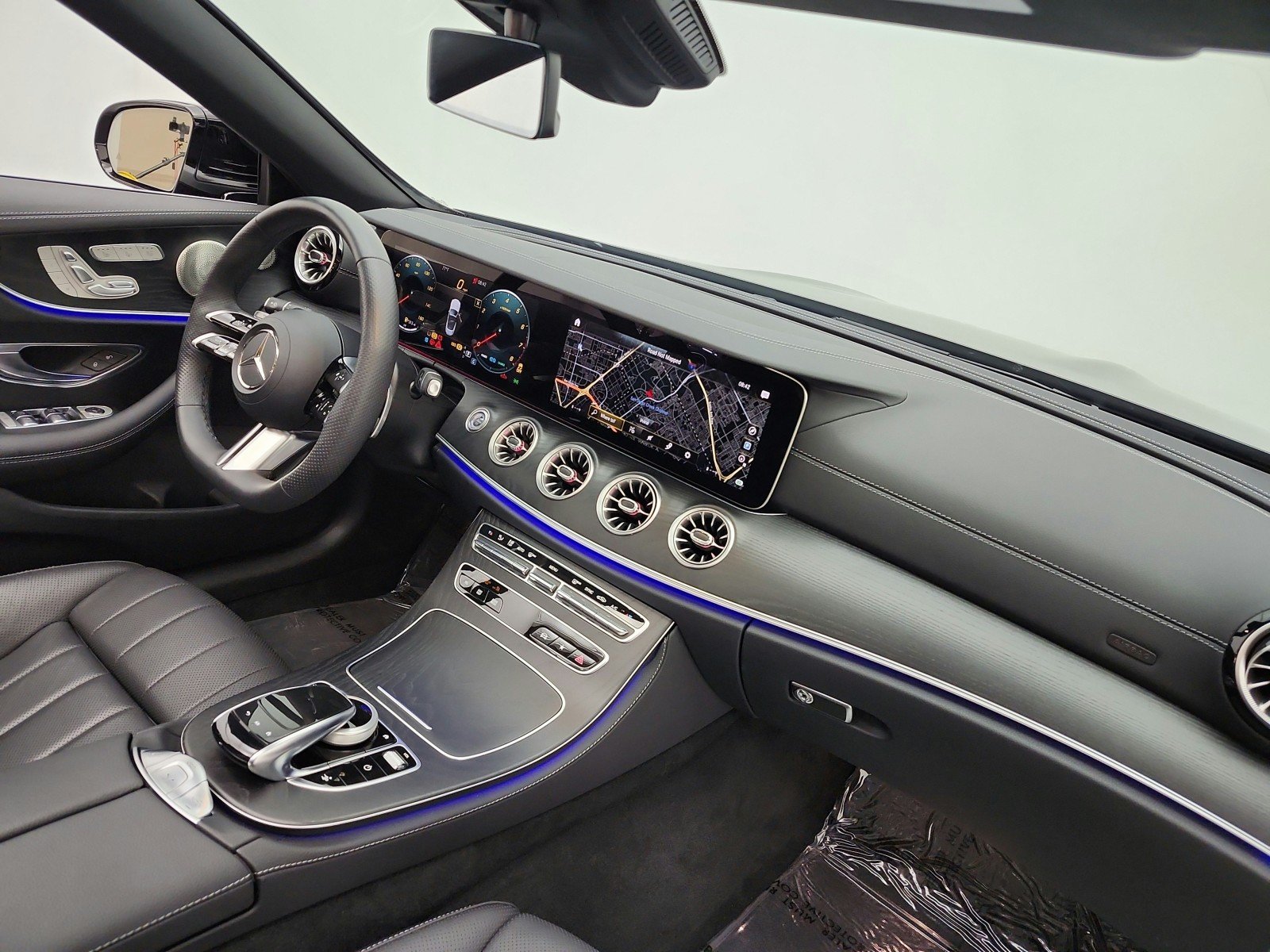 Certified Used 2023 Graphite Grey Metallic Mercedes-Benz E 450 RWD Cabriolet image 18