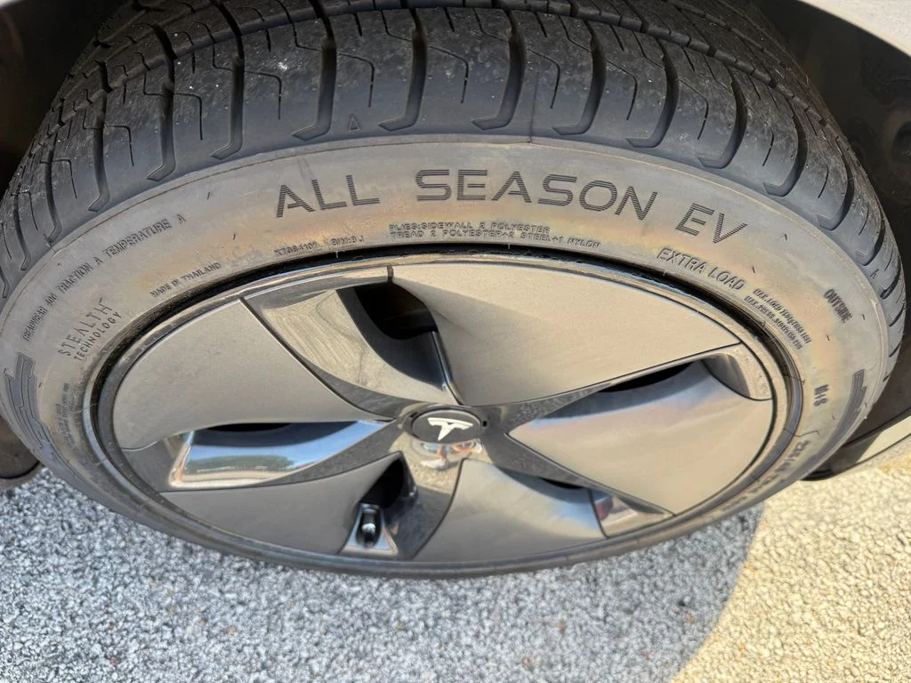 Used 2020 Gray Tesla Standard image 8