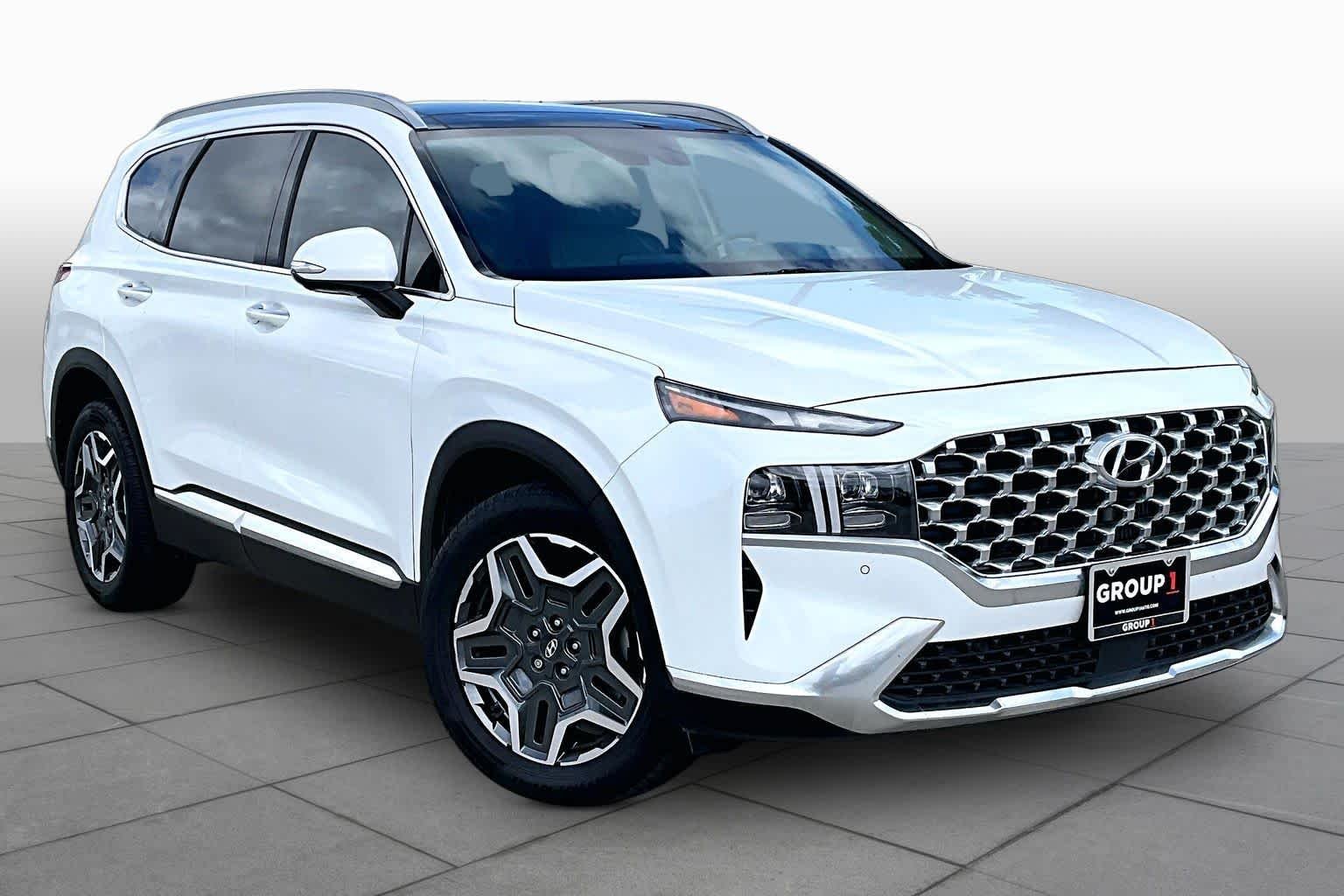 Used 2021 Quartz White Hyundai Limited image 3
