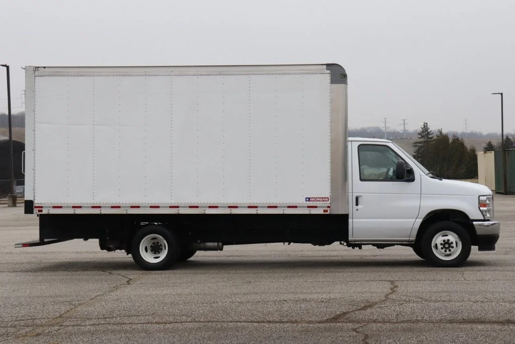 Used 2024 White Ford Base image 10