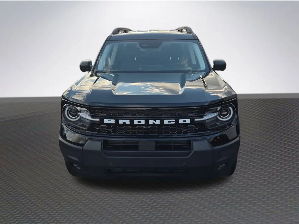 New 2025 Shadow Black Ford Outer Banks® image 3